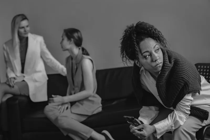 The Unspoken Language: How the Most Magnetic People in Any Room Say Everything Without Opening Their Mouths